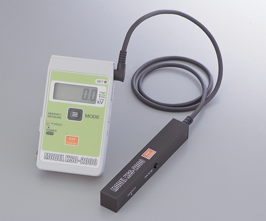 Handheld electrostatic measuring device