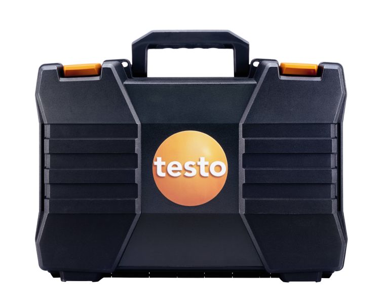 suitcase containing the testo 300 equipment set